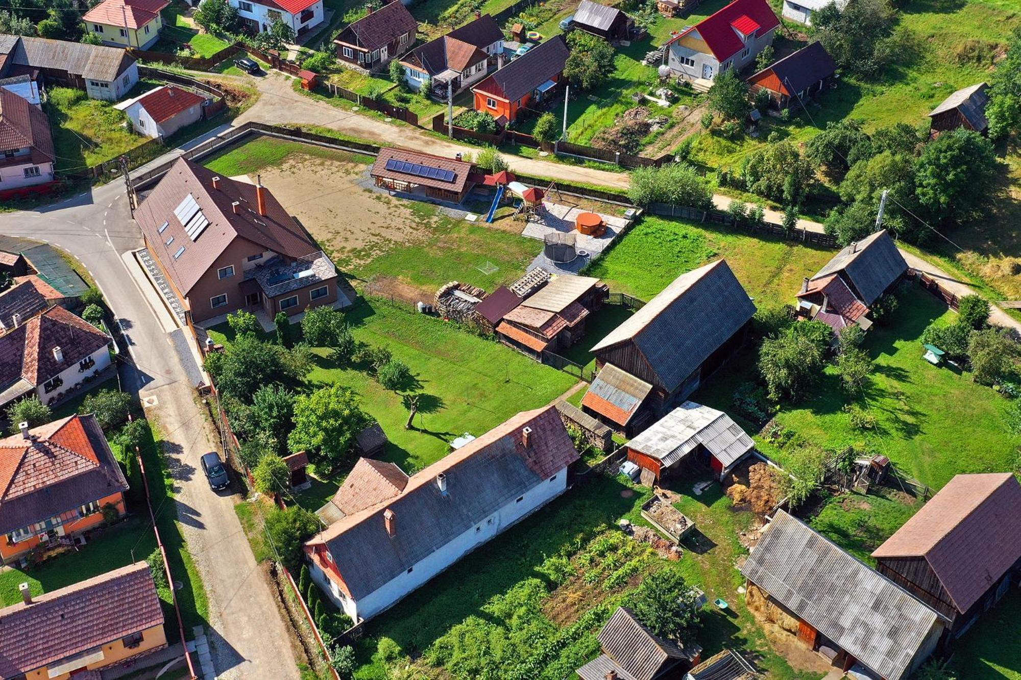 Lăzarea Eross Kulcsoshazヴィラ エクステリア 写真